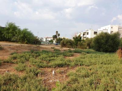 Commercial plot - Larnacos Avenue - Aglantzia	